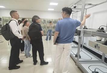 e2f1fc0522564c4abd204b240d561cf